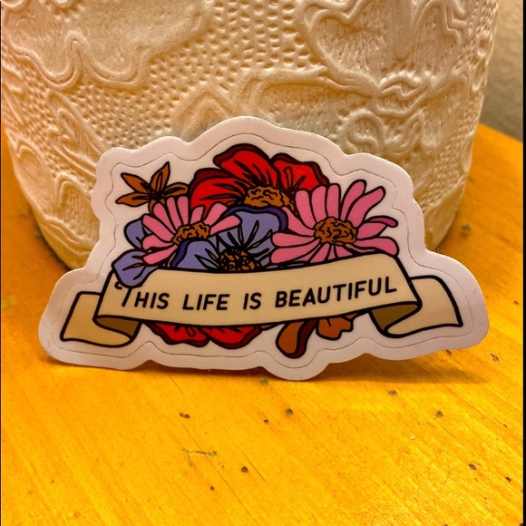 ✨💕Pretty VSCO-ish Waterproof Quote Stickers✨💕 - Picture 3 of 3